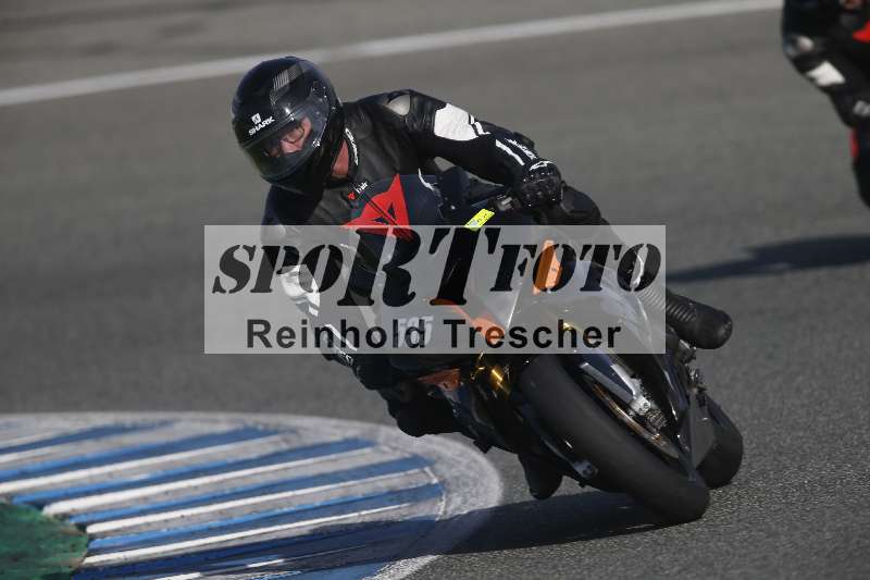 /Archiv-2024/02 29.01.-02.02.2024 Moto Center Thun Jerez/Gruppe gruen-green/535